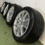 Porsche Cayenne gyári 20" újszerű nyárikerék garnitúra 275/45r20 és 305/40r20 Pirelli gumikkal